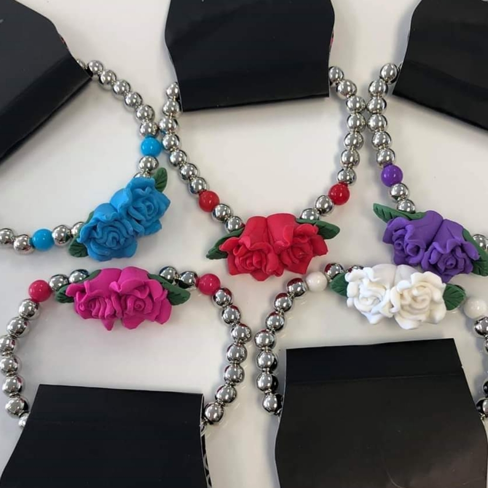 1 $ each for little  girls  tax and shipping
